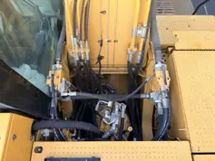 Caterpillar-330F LN-2016-214702