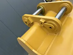 Caterpillar-345D - UB-2025-907211