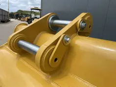 Caterpillar-350 TB-2025-906730