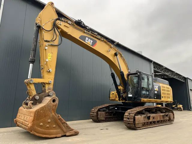Caterpillar-352F-2020-209246
