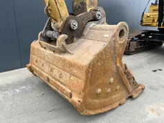 Caterpillar-352F-2020-209246