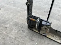 Caterpillar-313E / 320F / 323E / 325F / 329E / 330F / 336E / 349E / 352F Guard-906501