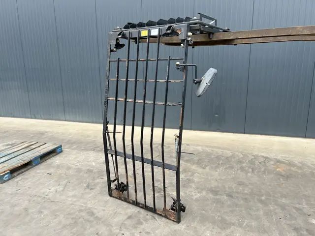 Caterpillar-313E / M315F / 320F / 323E / 325F / 329E / 330F / 336E / 349E / 374E / 390F Guard-2013-907806