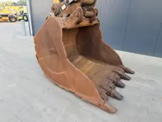 Caterpillar-352F-2016-213052