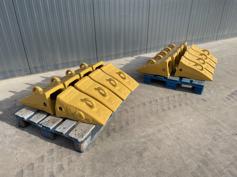 Caterpillar-365 / 374 / 385 / 390 Tips-2022-501315