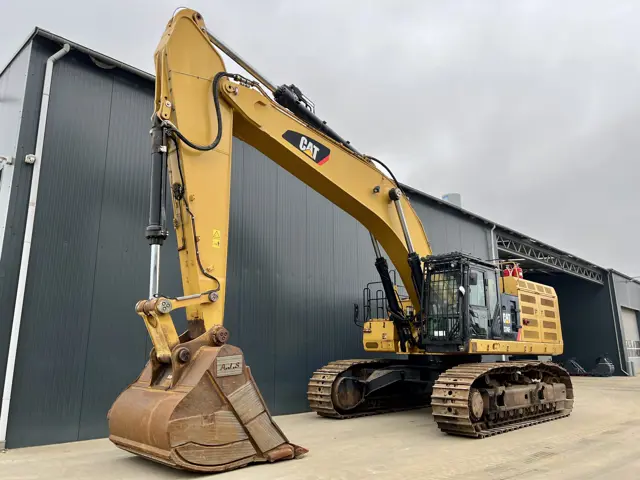 Caterpillar-374F L-2015-199990