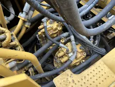 Caterpillar-374F L-2015-199990