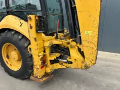 Caterpillar-432E-2006-207104