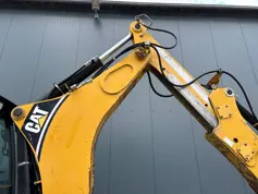 Caterpillar-432E-2006-207104