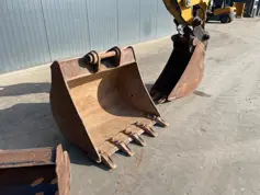 Caterpillar-432F2-2017-209523