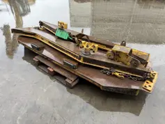 Caterpillar-730-908019