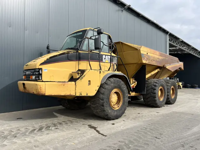 Caterpillar-730-2005-204853