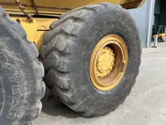 Caterpillar-730-2005-204853