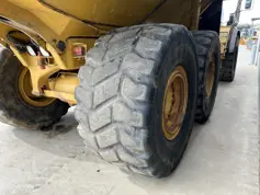 Caterpillar-730-2005-204853