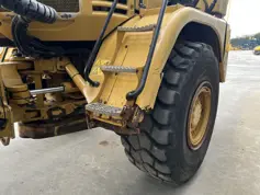 Caterpillar-730-2011-202834