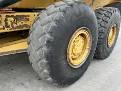 Caterpillar-730-2011-202834