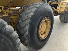 Caterpillar-730-2011-202834