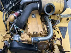 Caterpillar-730-2011-202834