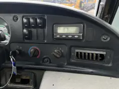 Caterpillar-730-2011-202834