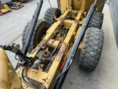 Caterpillar-730-2011-202834