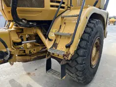 Caterpillar-730-2013-202833