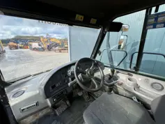 Caterpillar-730-2013-202833