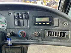Caterpillar-730-2013-202833