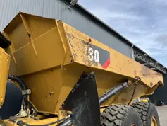 Caterpillar-730-2013-202833