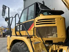 Caterpillar-730-2013-202833