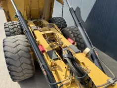 Caterpillar-730 04A-2019-206335