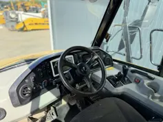 Caterpillar-730C2-2016-211877