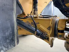 Caterpillar-730C2-2016-211878