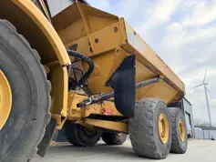 Caterpillar-735B-2013-202785