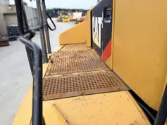 Caterpillar-735B-2013-202785