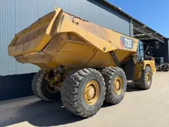 Caterpillar-735 04A-2018-211992