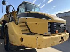 Caterpillar-735-2004-213655