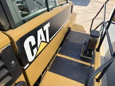 Caterpillar-735-2004-213655