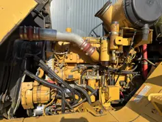 Caterpillar-735-2004-213655