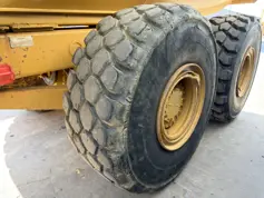Caterpillar-735-2004-213655