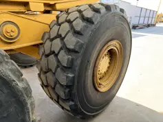 Caterpillar-735-2004-213655