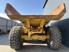 Caterpillar-735-2004-213655