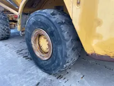 Caterpillar-735-2006-204080