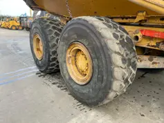 Caterpillar-735-2006-204080