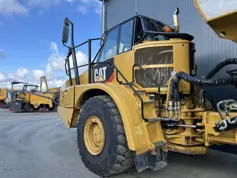Caterpillar-735B-2013-204149