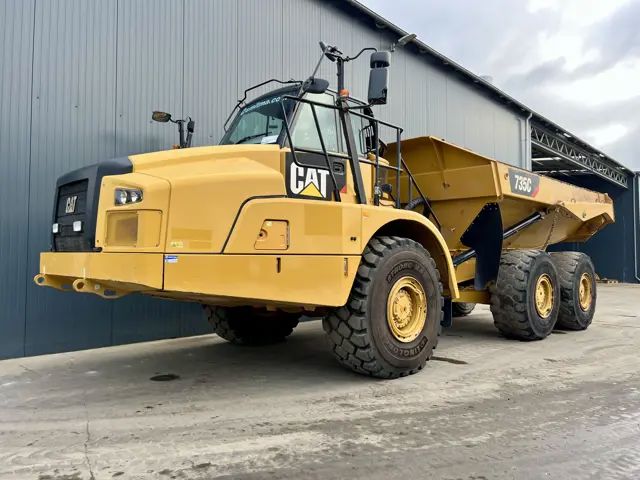 Caterpillar-735C-2017-209372