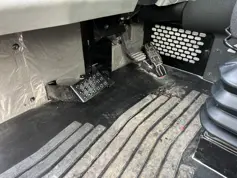 Caterpillar-735C-2017-209372