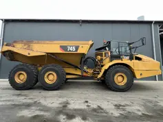 Caterpillar-745-2019-208680