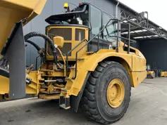 Caterpillar-745-2019-208680