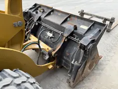 Caterpillar-906M-2016-214734