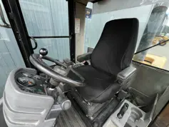 Caterpillar-938G-2002-207056